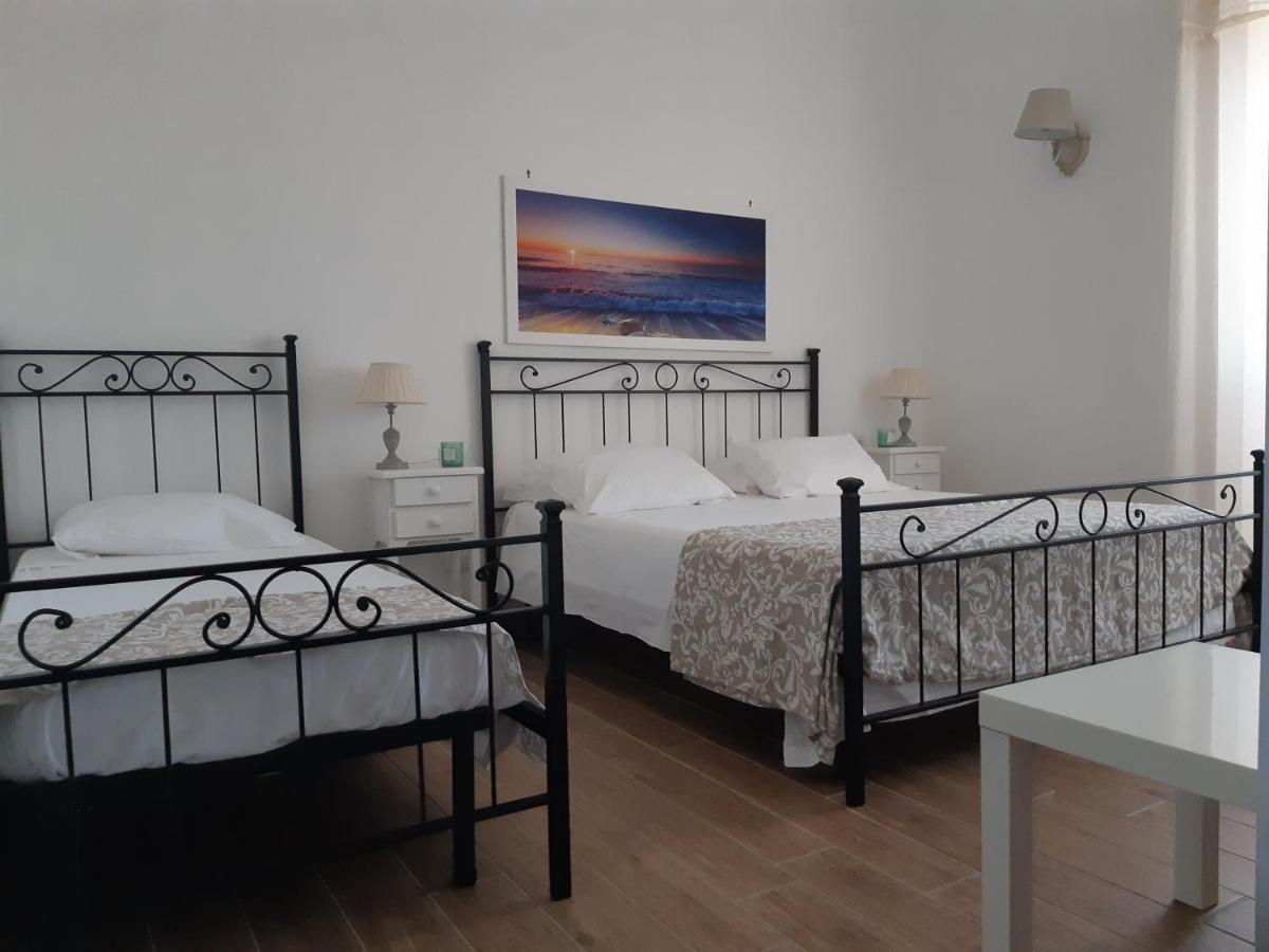Guest House Al Mare Civitavecchia Exterior photo