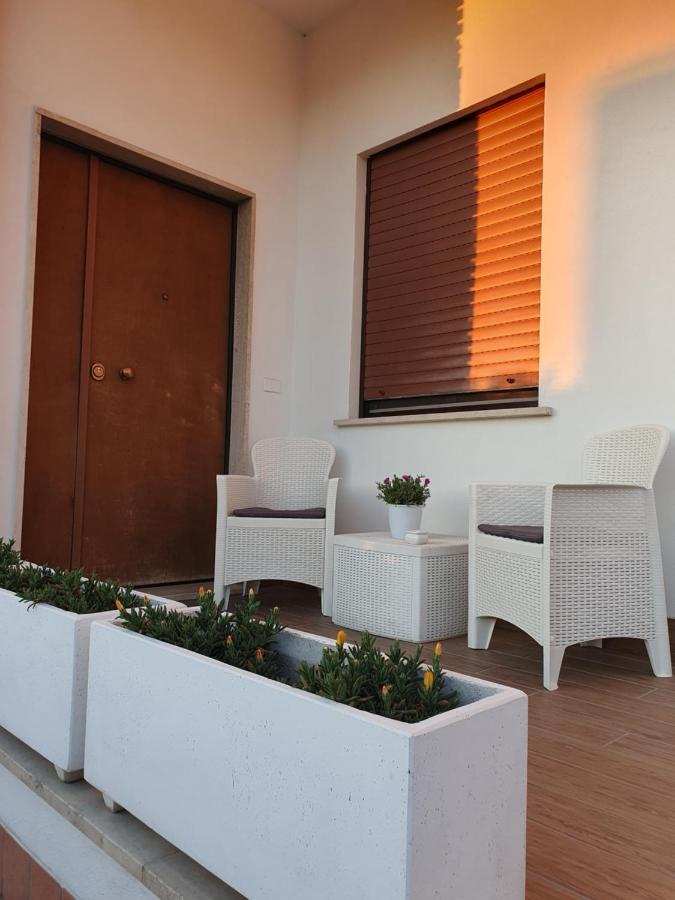 Guest House Al Mare Civitavecchia Exterior photo