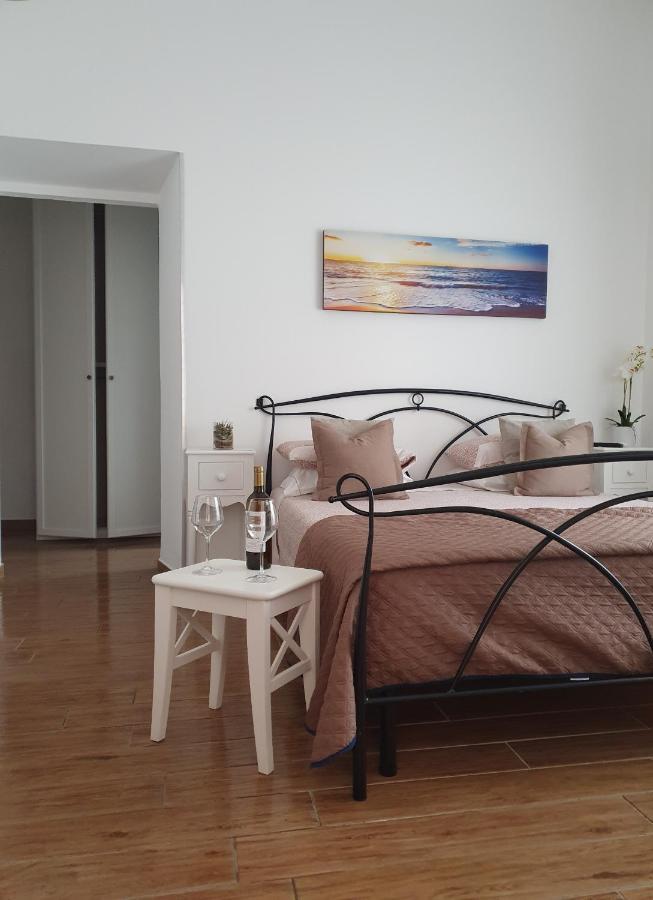 Guest House Al Mare Civitavecchia Exterior photo