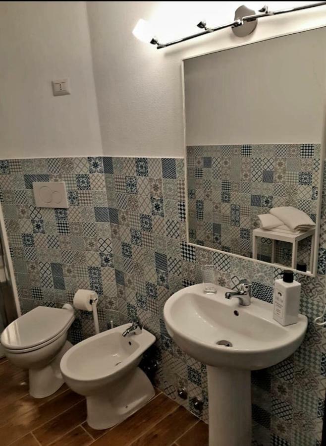 Guest House Al Mare Civitavecchia Exterior photo
