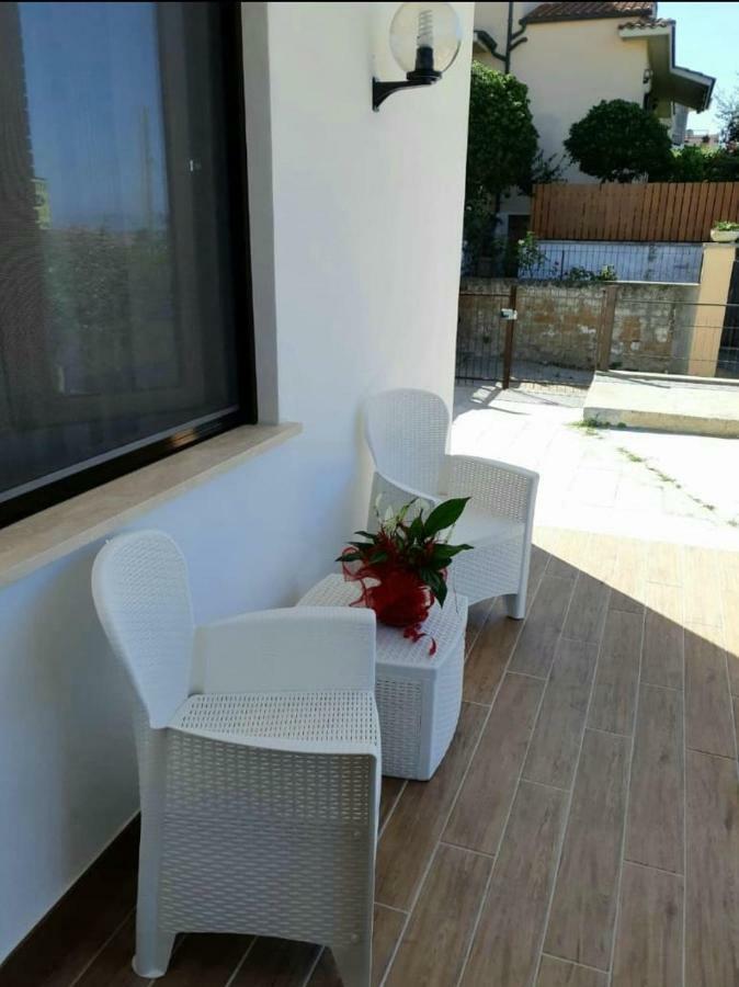 Guest House Al Mare Civitavecchia Exterior photo